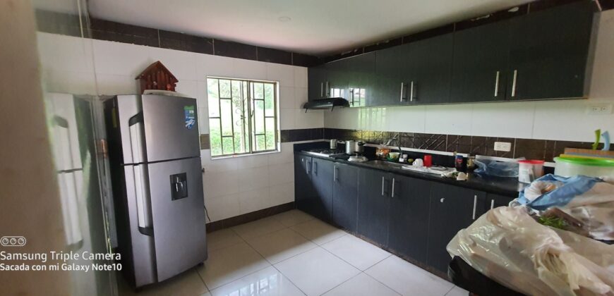 SE VENDE O SE PERMUTA FINCA MESITAS