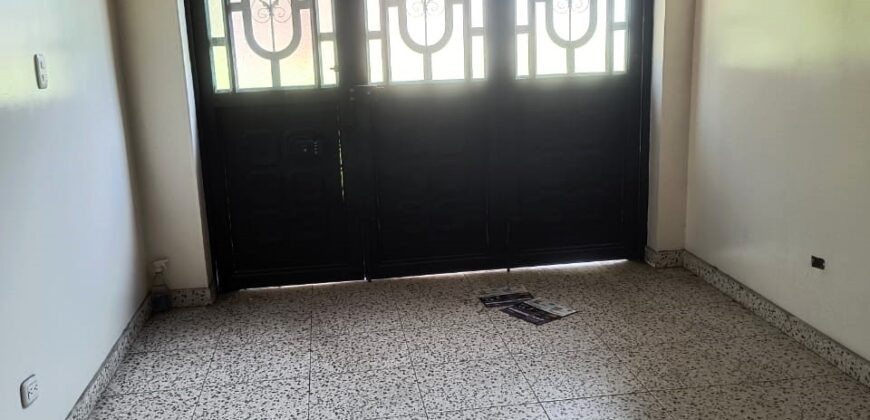 VENDO CASA RENTABLE QUIRIGUA