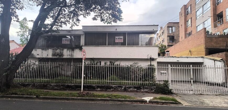 CASA GRANDE PARA CONSTRUCTORES USAQUEN-EL CONTADOR