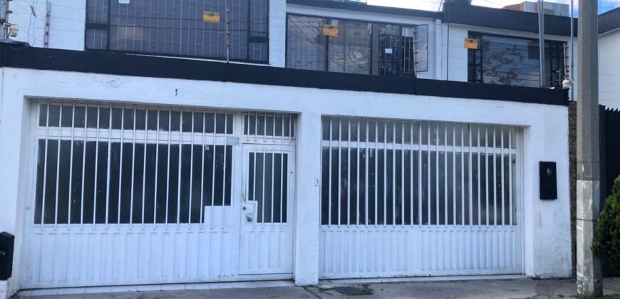 VENPERMUTO CASA AMPLIA PABLO VI