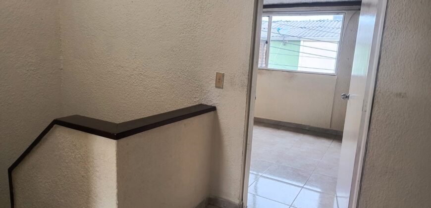 CASA VILLAS DE GRANADA (CALLE 80)