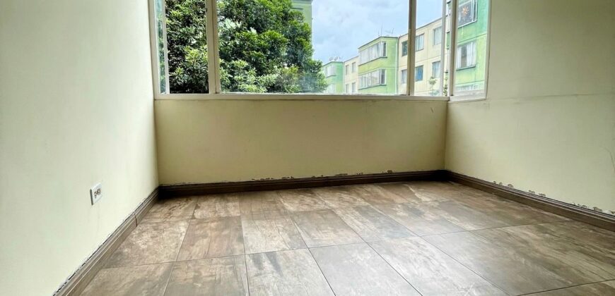 VENDO APTO BOCHICA (CALLE 80)