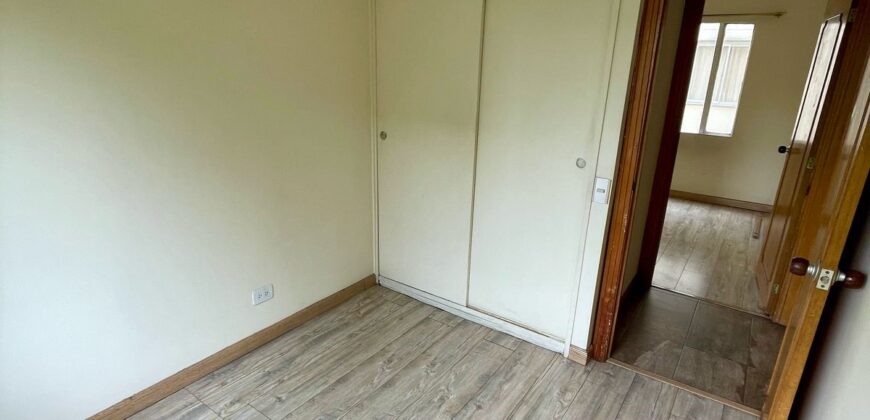 VENDO APTO BOCHICA (CALLE 80)