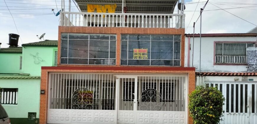 VENDO CASA AMPLIA VILLA LUZ