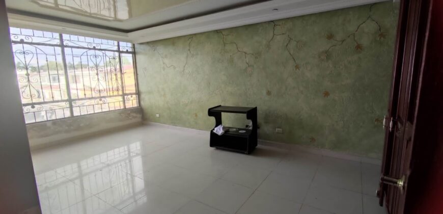 VENDO CASA AMPLIA VILLA LUZ