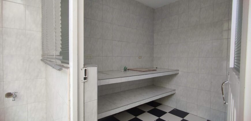 VENDO CASA AMPLIA VILLA LUZ