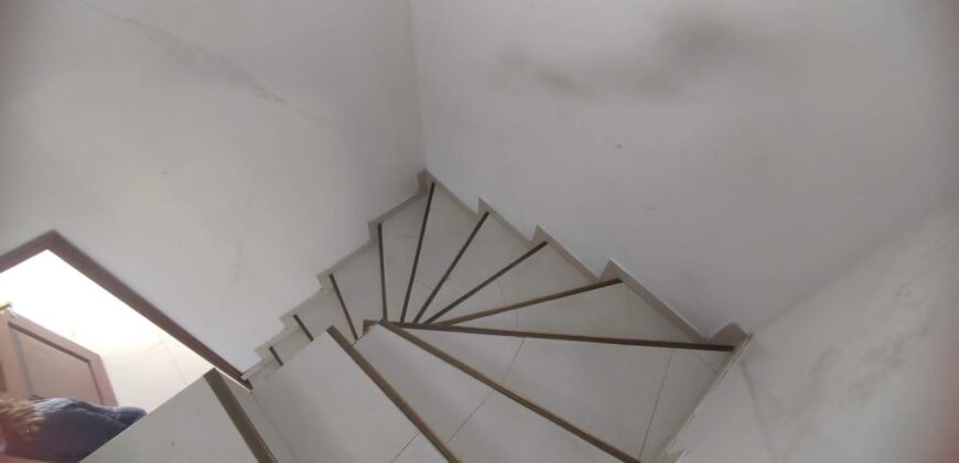 VENDO CASA AMPLIA VILLA LUZ