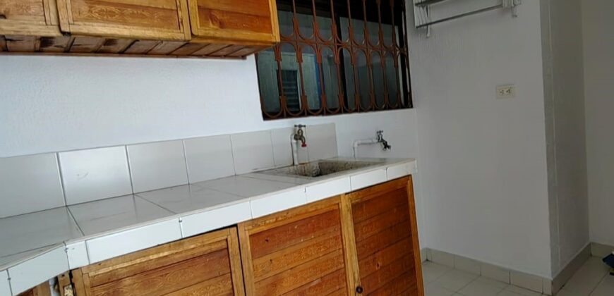 VENDO APTO BARRIO PRIMAVERA