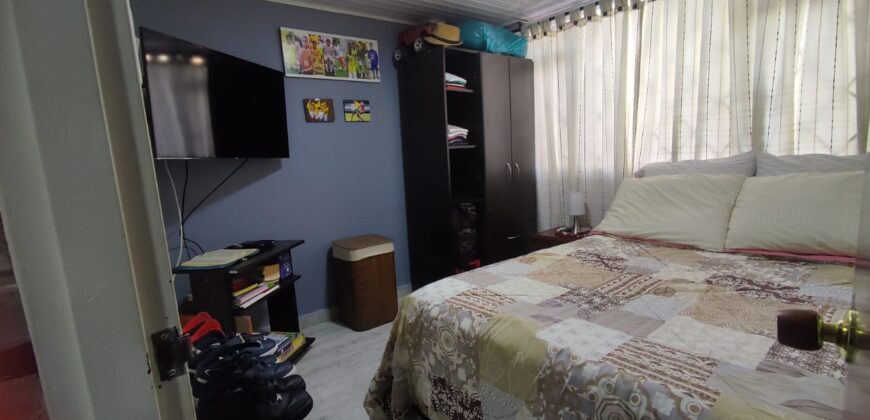 VENDO CASA LOS PINOS (ALAMOS)