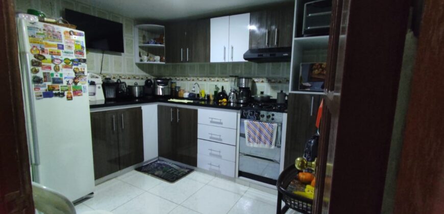 VENDO CASA LOS PINOS (ALAMOS)