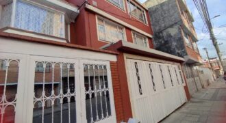 VENDO CASA LOS PINOS (ALAMOS)