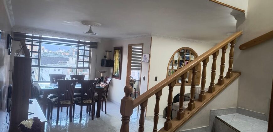 VENDO APTO DUPLEX NORMANDIA