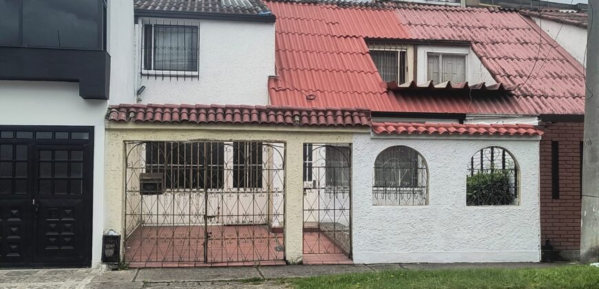VENDO CASA REMODELADA VILLA LUZ