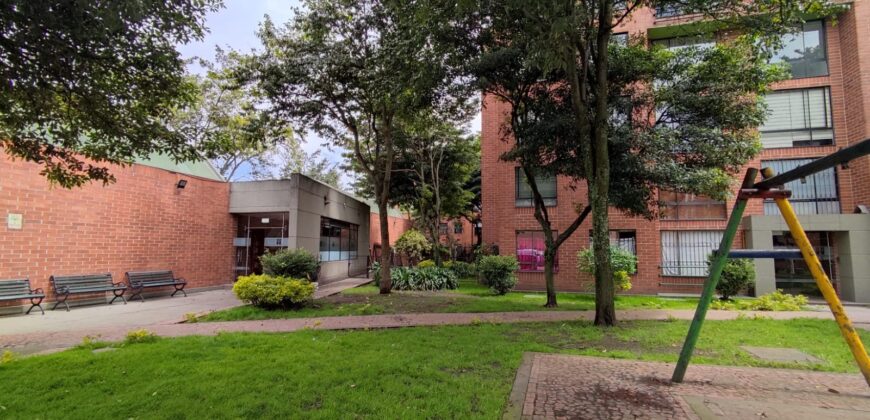 VENDO APTO ALAMOS TORRECAMPO