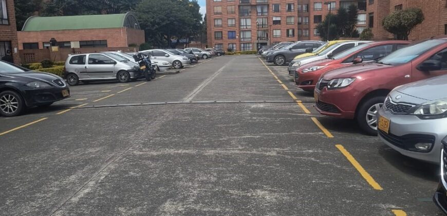 VENDO APTO ALAMOS TORRECAMPO