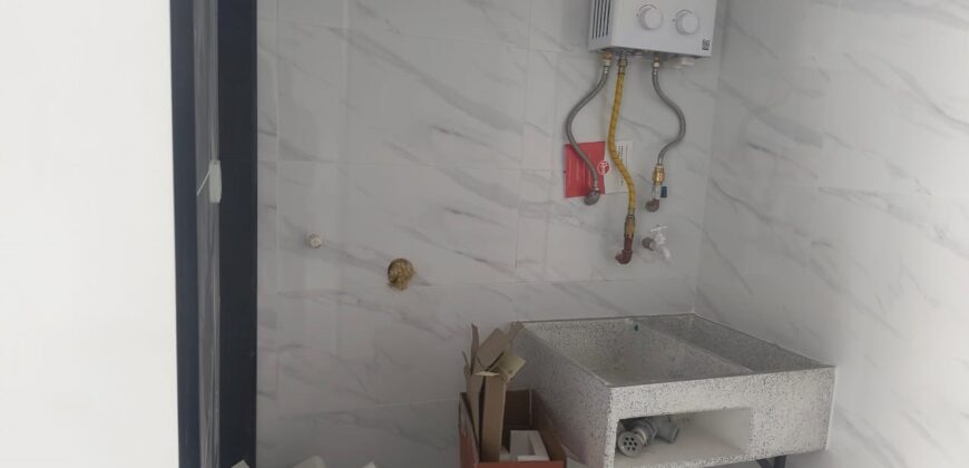 VENDO APTO CIUDAD HAYUELOS