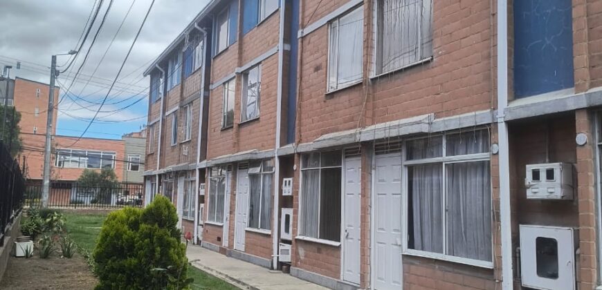 CASA EN FONTIBON (pradera)