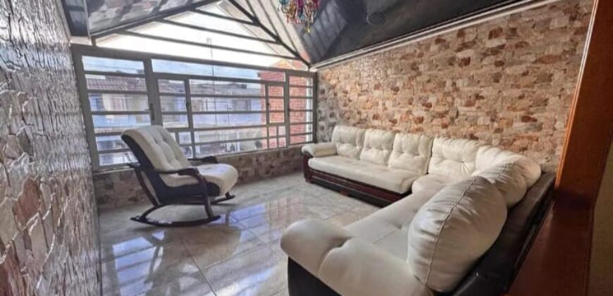 CASA EN VILLA LUZ (REMODELADA)