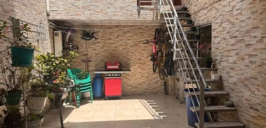 CASA EN VILLA LUZ (REMODELADA)