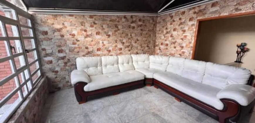 CASA EN VILLA LUZ (REMODELADA)