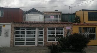 CASA EN VILLA LUZ (REMODELADA)