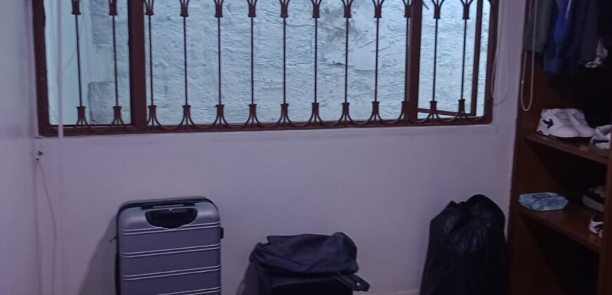 CASA EN ALAMOS (BOSQUES DE MARIANA)