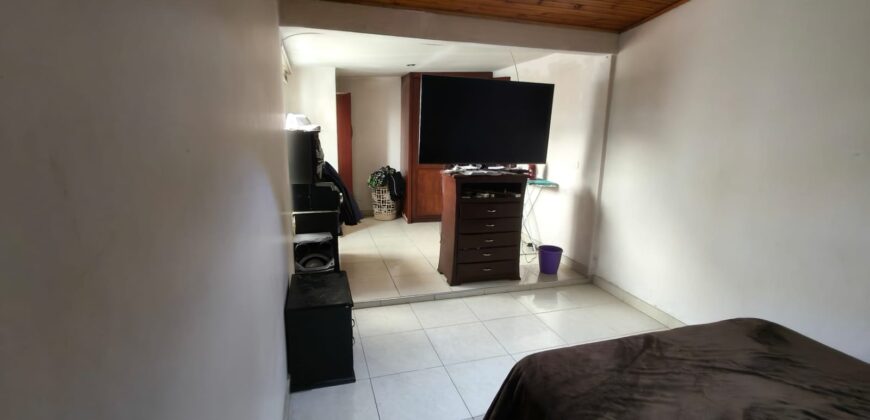 CASA EN ALAMOS NORTE