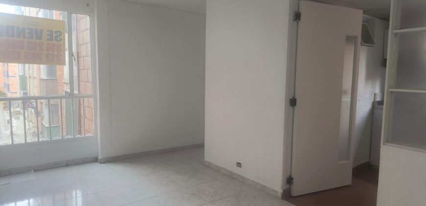 APARTAMENTO EN ALAMOS (CONJUNTO PINAR)